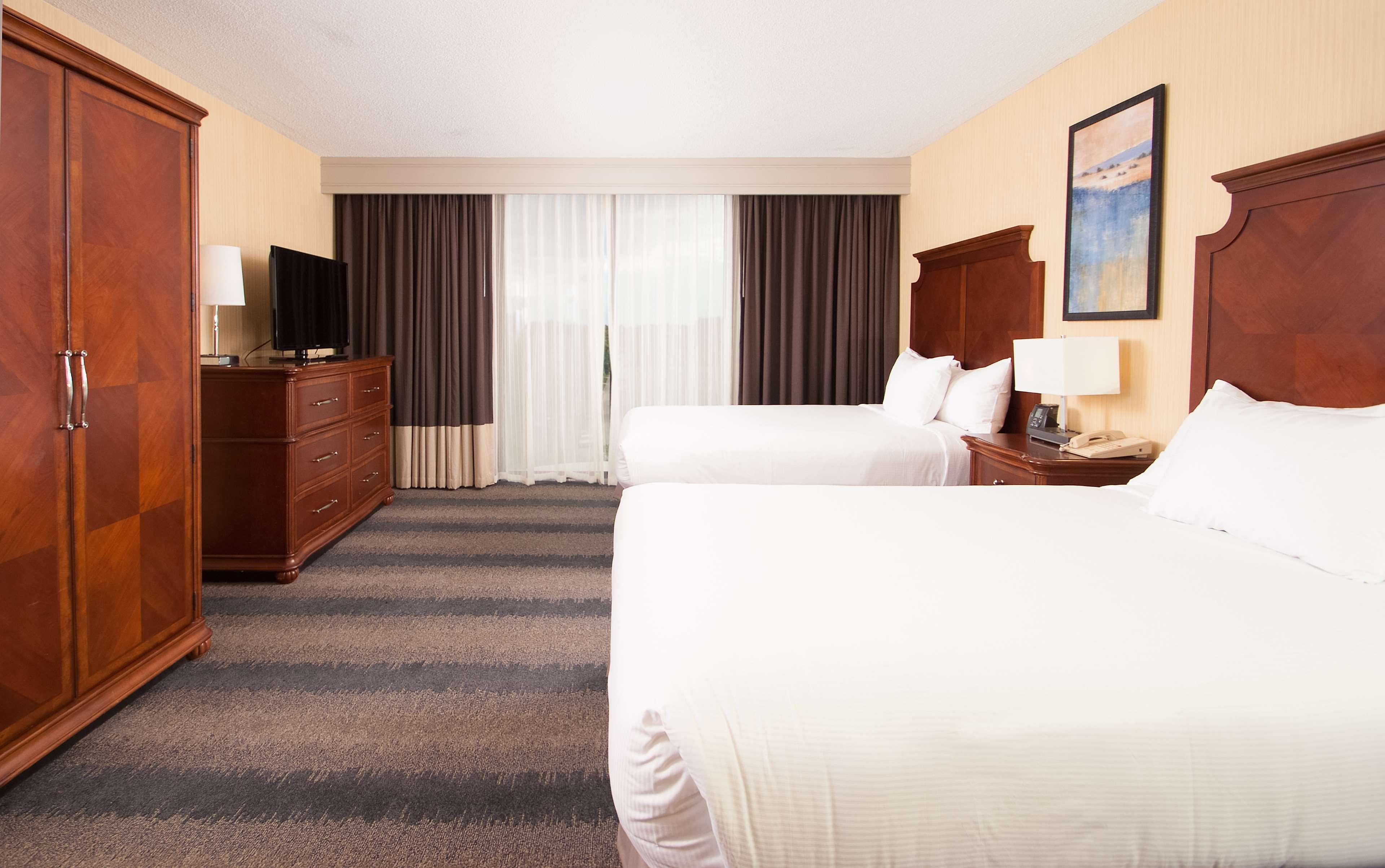 Embassy Suites By Hilton Bloomington/Minneapolis Екстериор снимка