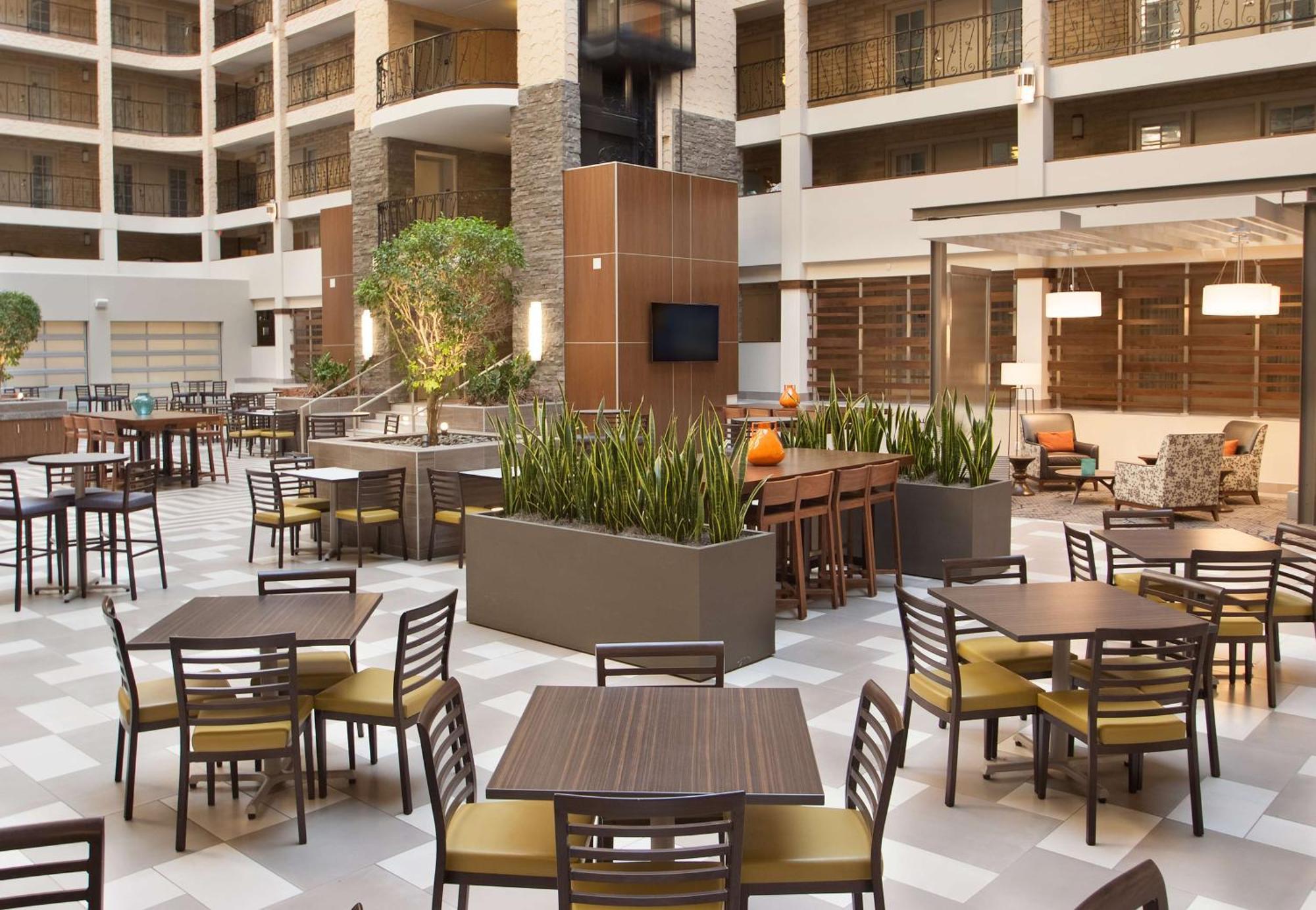 Embassy Suites By Hilton Bloomington/Minneapolis Екстериор снимка